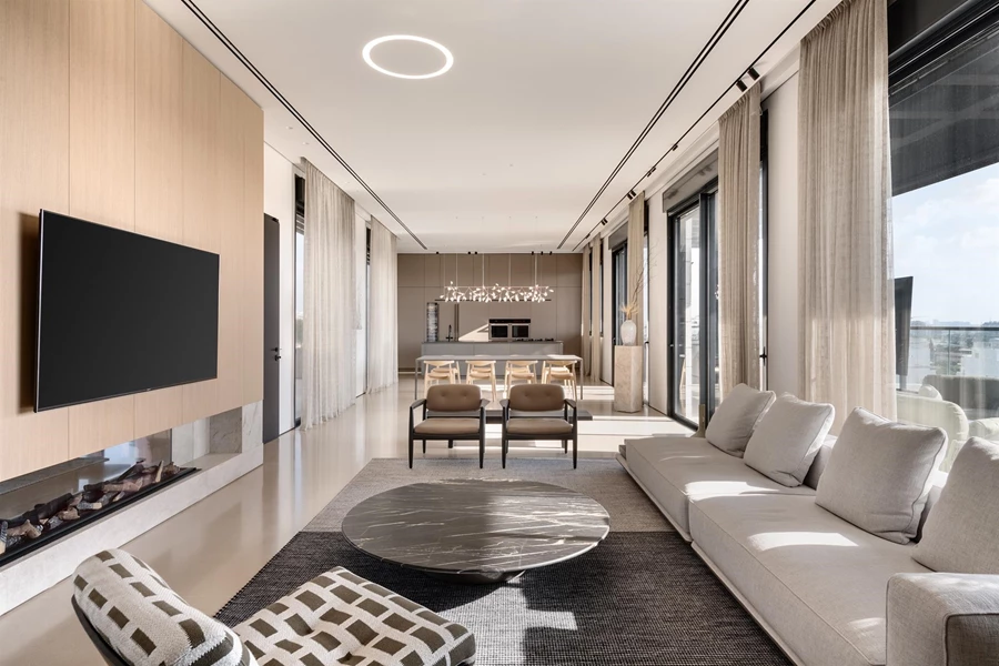 מהחזית אל השקט: פנטהאוז שנולד מתוך צורך בנשימה