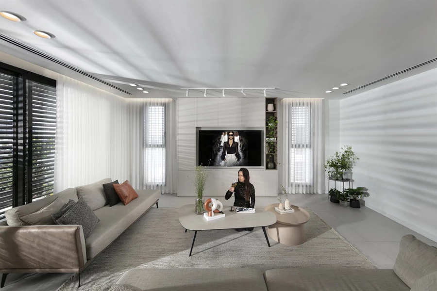 בית של אור: עיצוב שמח ומלכד למשפחה ישראלית