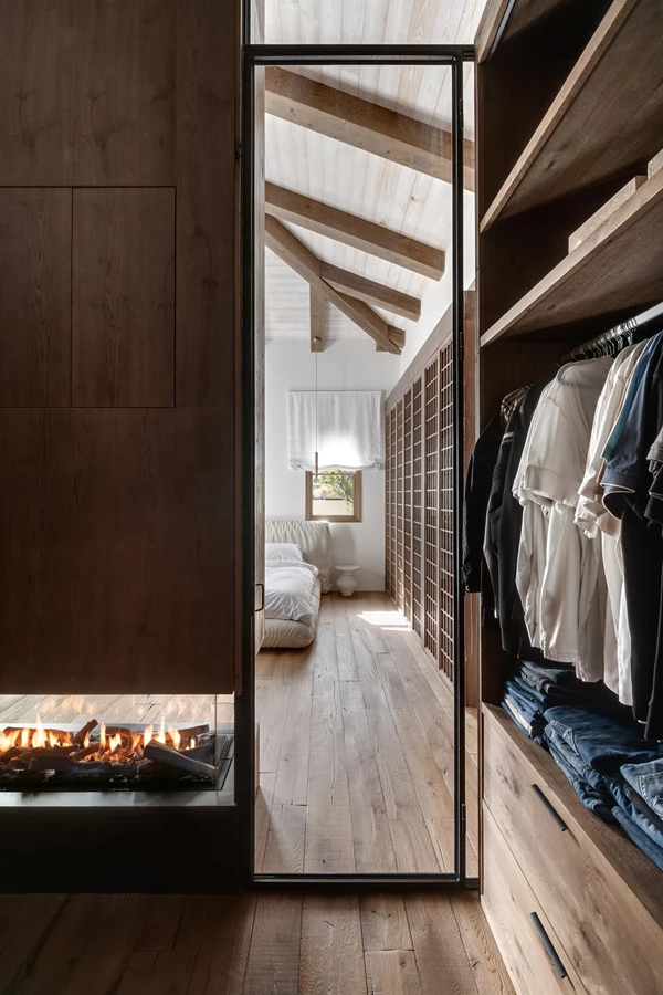 תכנון ועיצוב: אורלי סילבר | צלם: עודד סמדר | באדיבות: אורטל קמינים