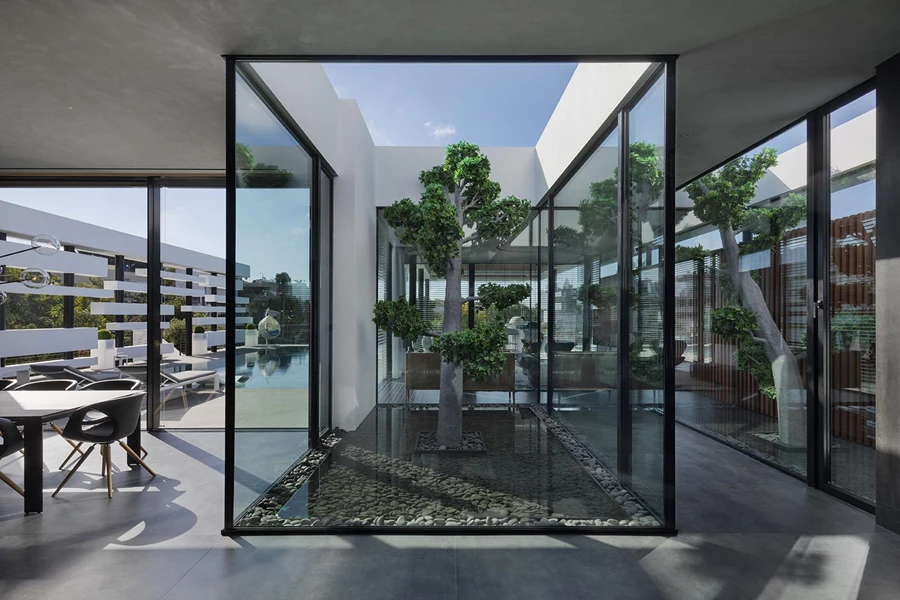 דן והילה ישראלביץ | צלם: אסף פינצוק - צפון