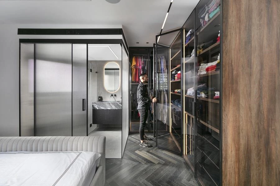 עיצוב מיכאל אוחיון צלם אלעד גונן באדיבות דלקוב