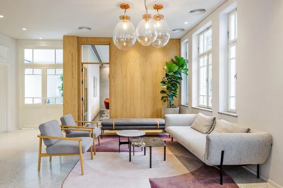 לעבוד בתל אביב, להרגיש באירופה