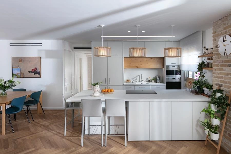 היא אוהבת מודרני, הוא אוהב כפרי – התוצאה נפלאה!