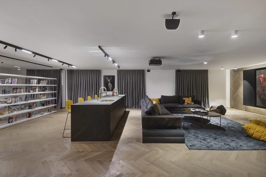 צילום: עודד סמדר | אדריכלות תכנון ועיצוב: איריס אבנרי דביר |וילונות: שאנל מור