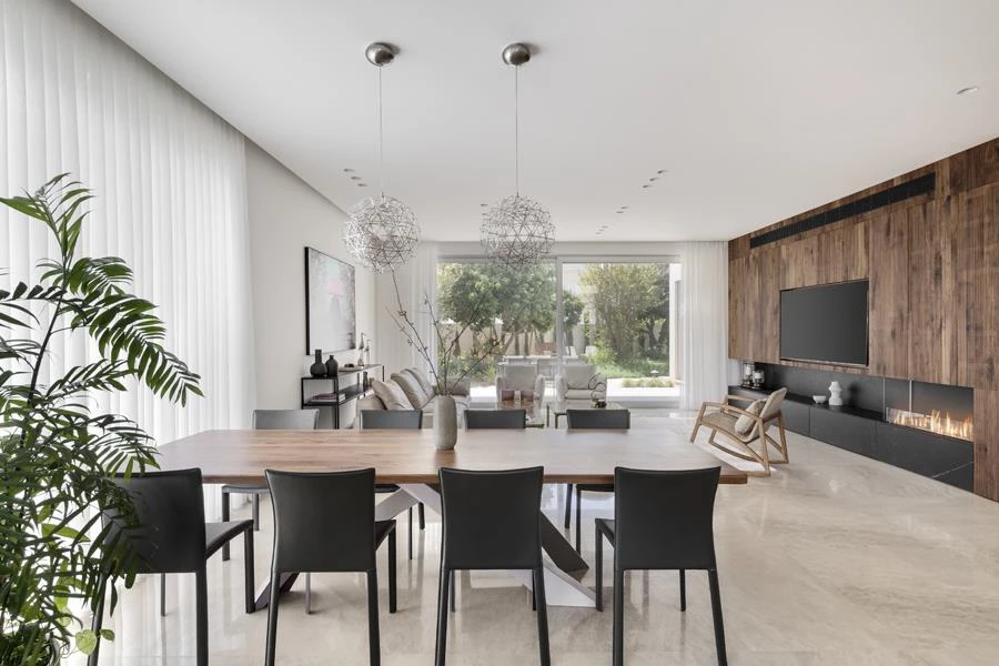 צילום: עודד סמדר | אדריכלות תכנון ועיצוב: איריס אבנרי דביר |וילונות: שאנל מור