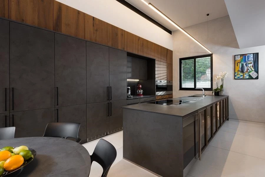 צילום: רגב כלף | אדריכלות תכנון ועיצוב: שיינפלד אדריכלים | באדיבות פלגים- תכנון בריכות יוקרה