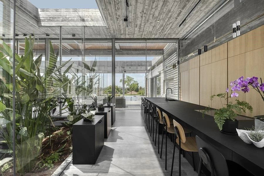 תכנון ועיצוב: דן והילה ישראלביץ | צילום עודד סמדר