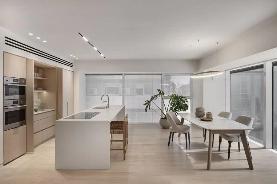 עיצוב נועה קופרמן, צלם עודד סמדר