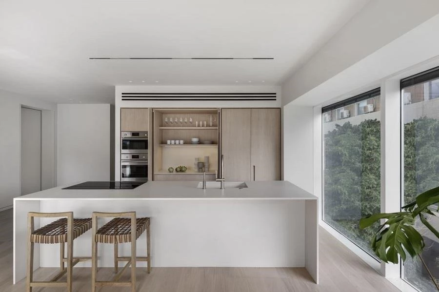 עיצוב נועה קופרמן, צלם עודד סמדר