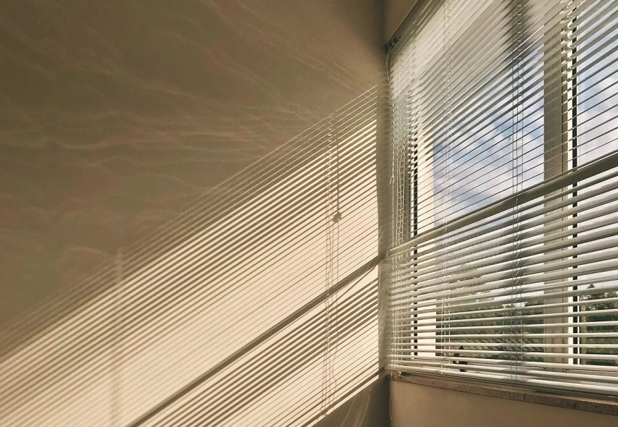 פתיחת חלון בממ