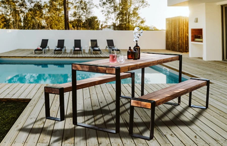 לעצב את מרפסת הבית או החצר עם ריהוט גן מעוצב