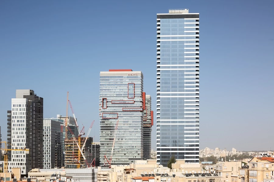 לא זזה מהחזית: זו חברת אלוטון וכך היא עושה זאת