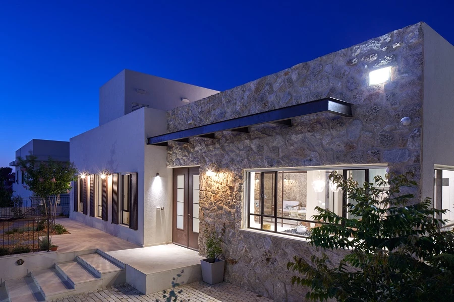 בית מערבי בהשראה מזרחית