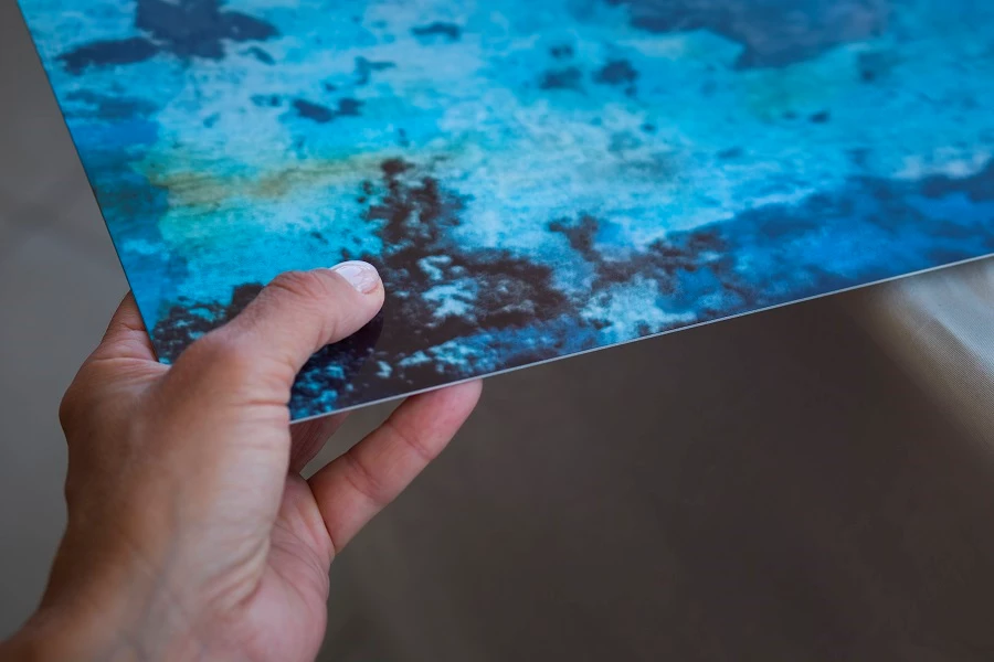 עם פרופיל בעובי של 1.14 מ