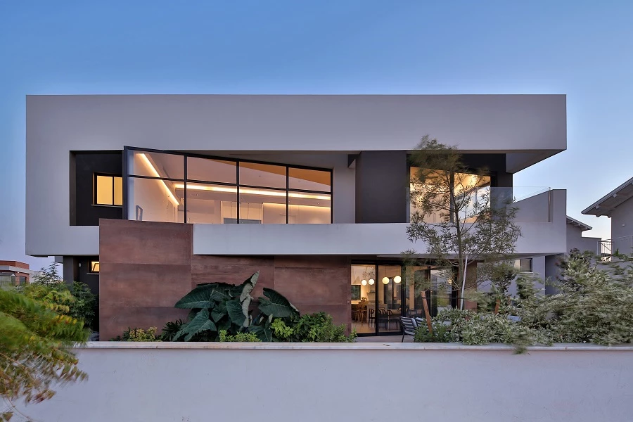 שבי ציון - מתנוסס באוויר