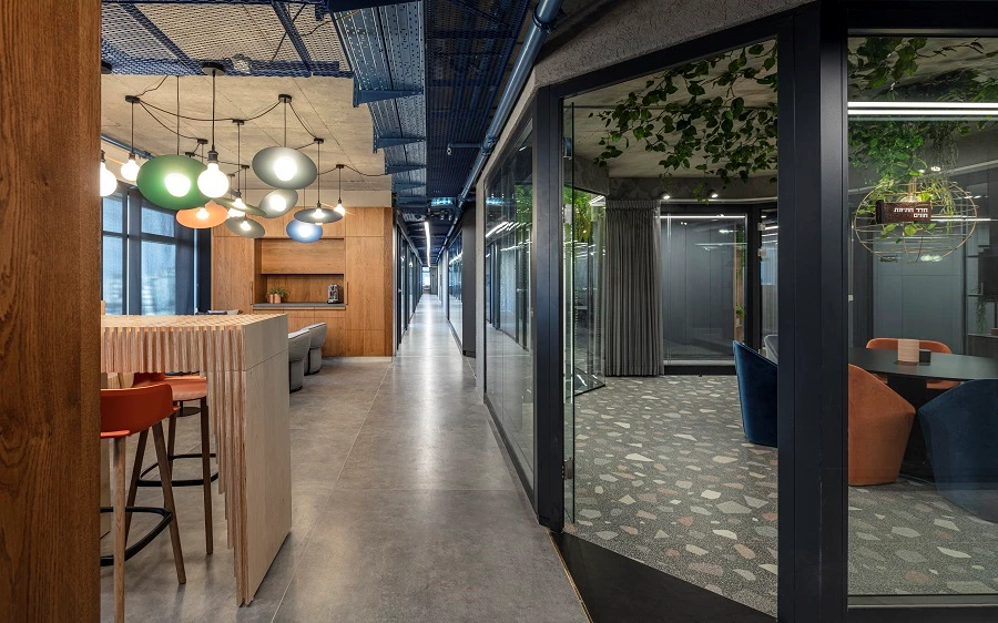 תכנון: נדיה רויטבלט | ריצופים וחיפויים HeziBank | צילום עמית  גרון