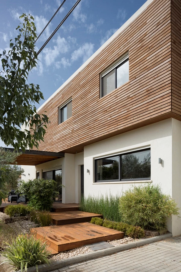 בית פרטי בנהלל עם חיפויי עץ (הבית שלנו)