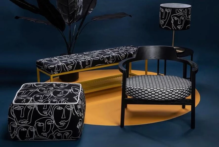 פתרונות ישיבה לא שגרתיים ופרטיות בחלל הפתוח