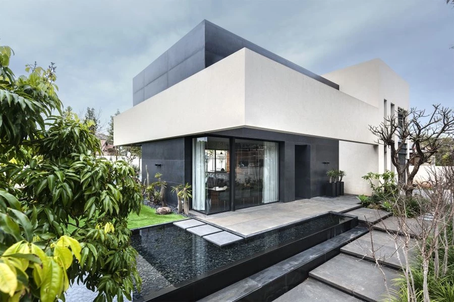 אוהבים לארח