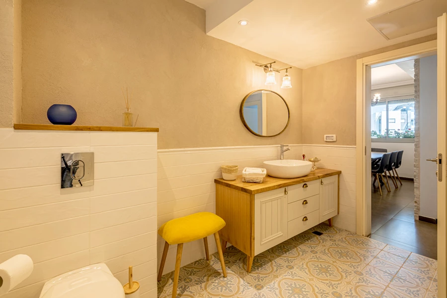 דירה בפתח תקווה: ממקום - לבית