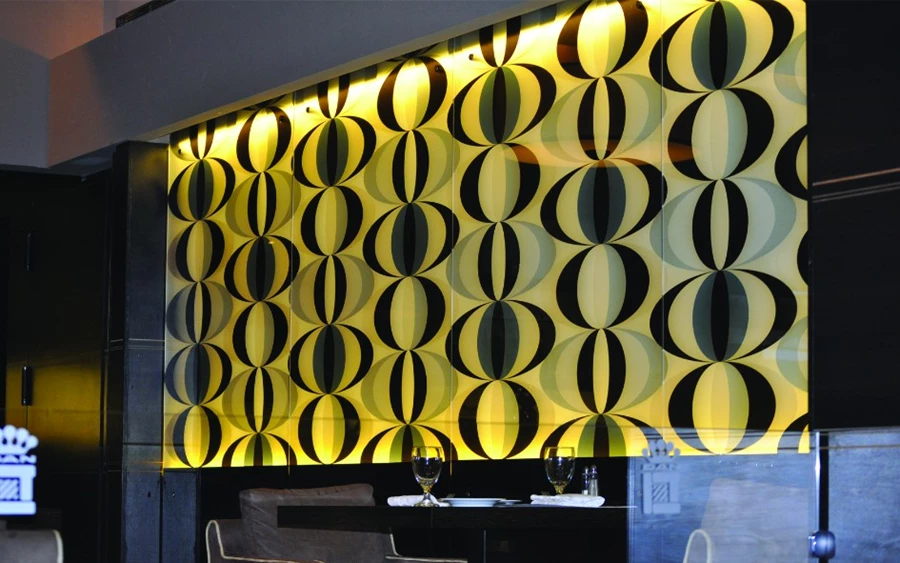 חיפוי זכוכית - מיטרני. מלון דן ירושלים