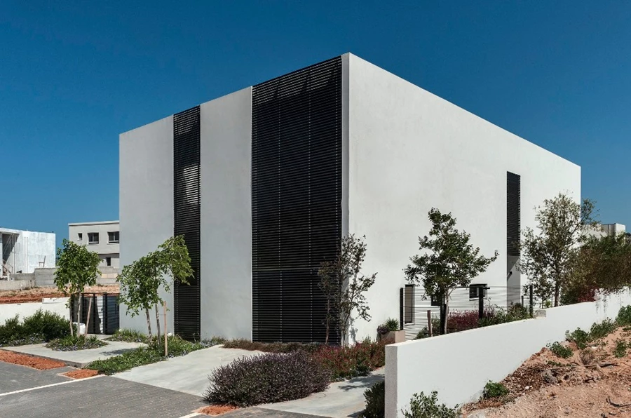 ניגודים יוצרים הרמוניה