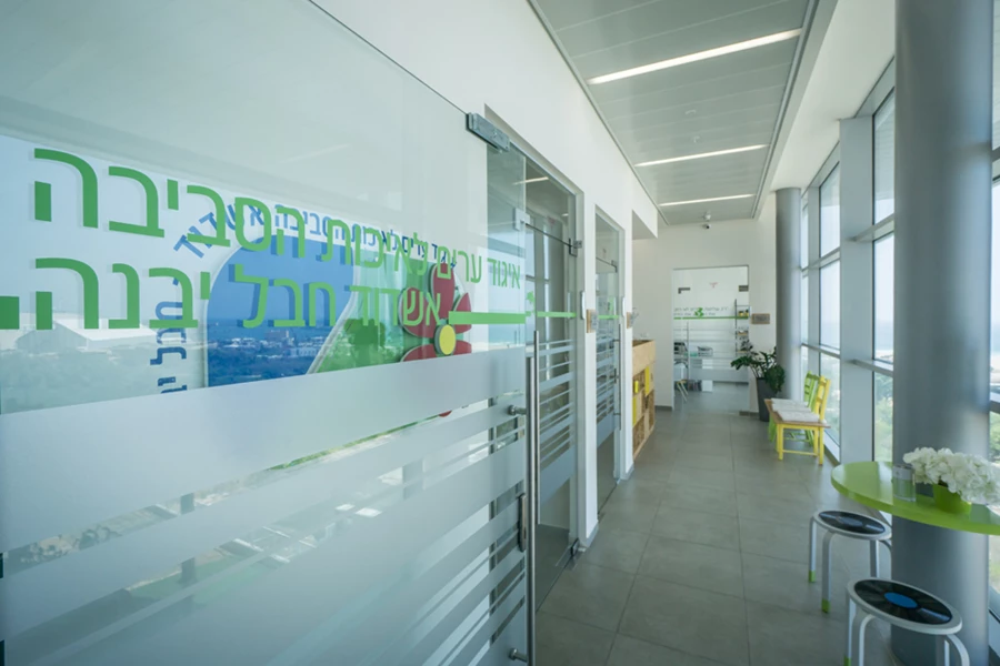 מסדרון הכניסה