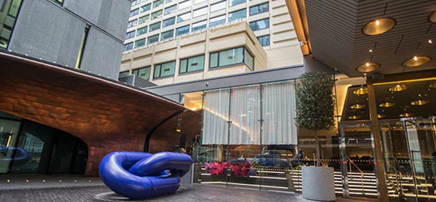 Hotel Design Blog - Mondrian Hotel  - הרומן האנגלי שלי חלק 3