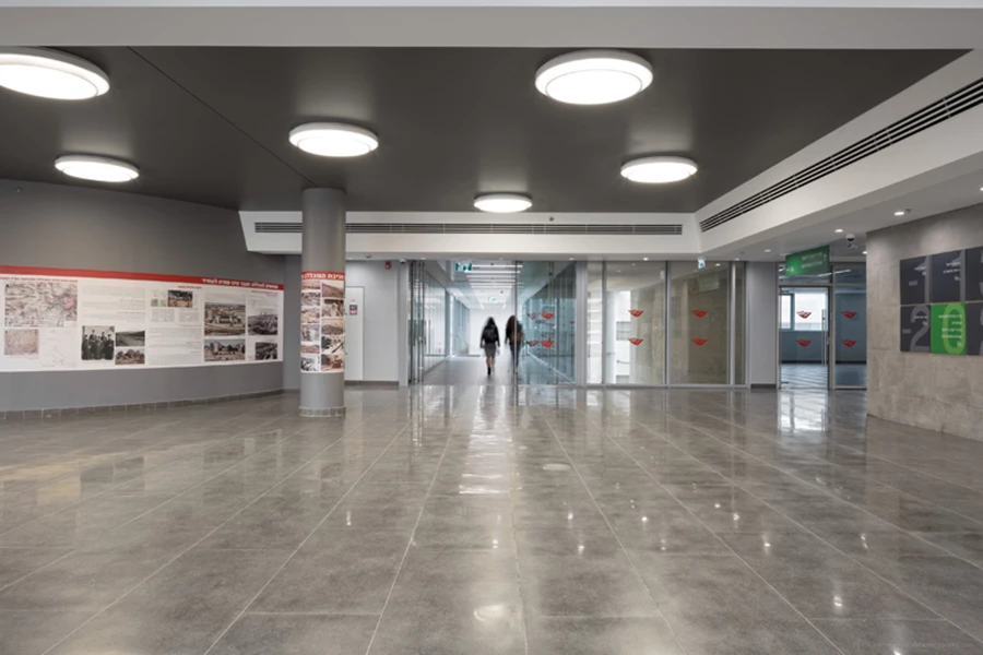 פנים חדשות לאקדמיה