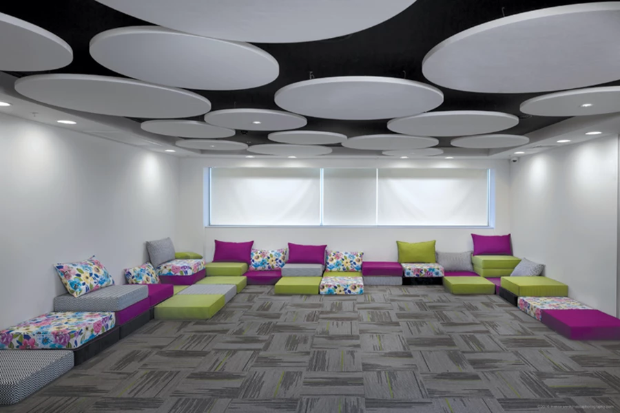 לתת מנוחה לראש: חדר 