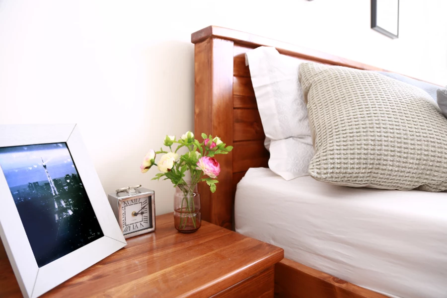 חדר שינה מינימליסטי ומלא חמימות