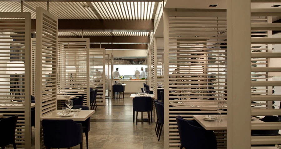 ריץ - קרלטון, הרצליה