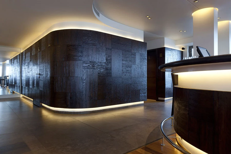 שמים כחולים - מלון קרלטון, תל אביב