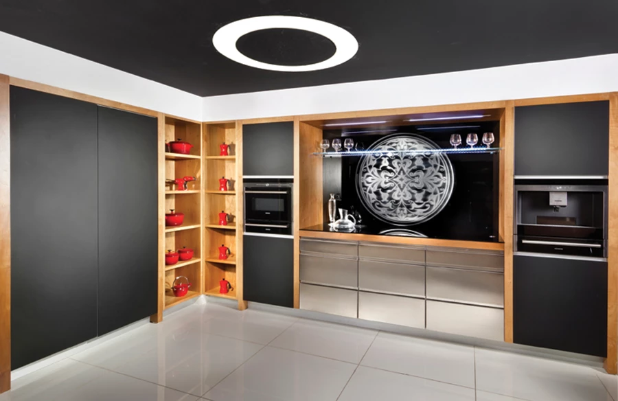 הדפס רוזטה על חיפוי זכוכית כהה | מטבחי Decor.