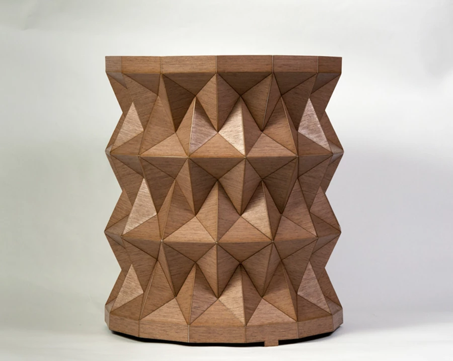 שולחן עץ, מסדרת Tavolini, לגלריית