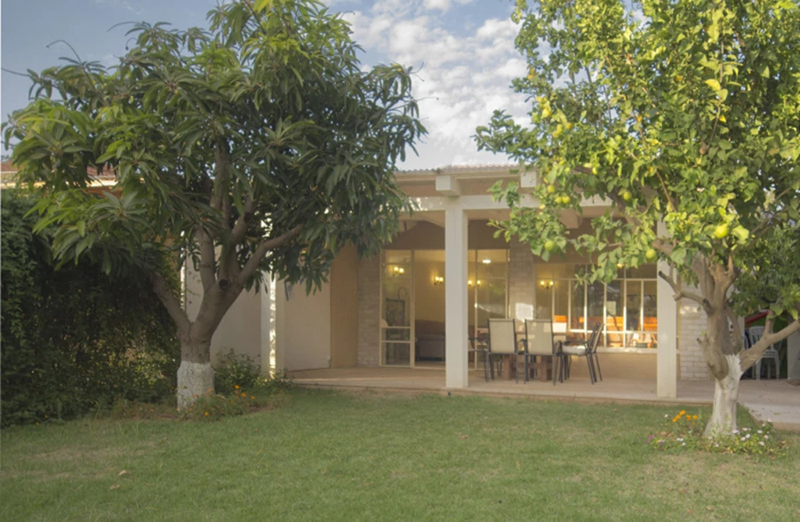 בית ישן וחדש