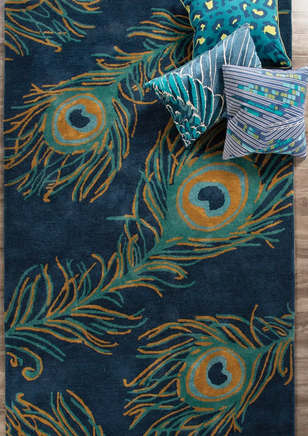 אריגת נוצות טווס בקולקציית