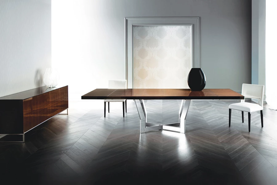 פינת אוכל המשלבת את המראה הקולוניאלי עם משב רוח מודרני. שילוב שקשה לעמוד בפניו | מודלית