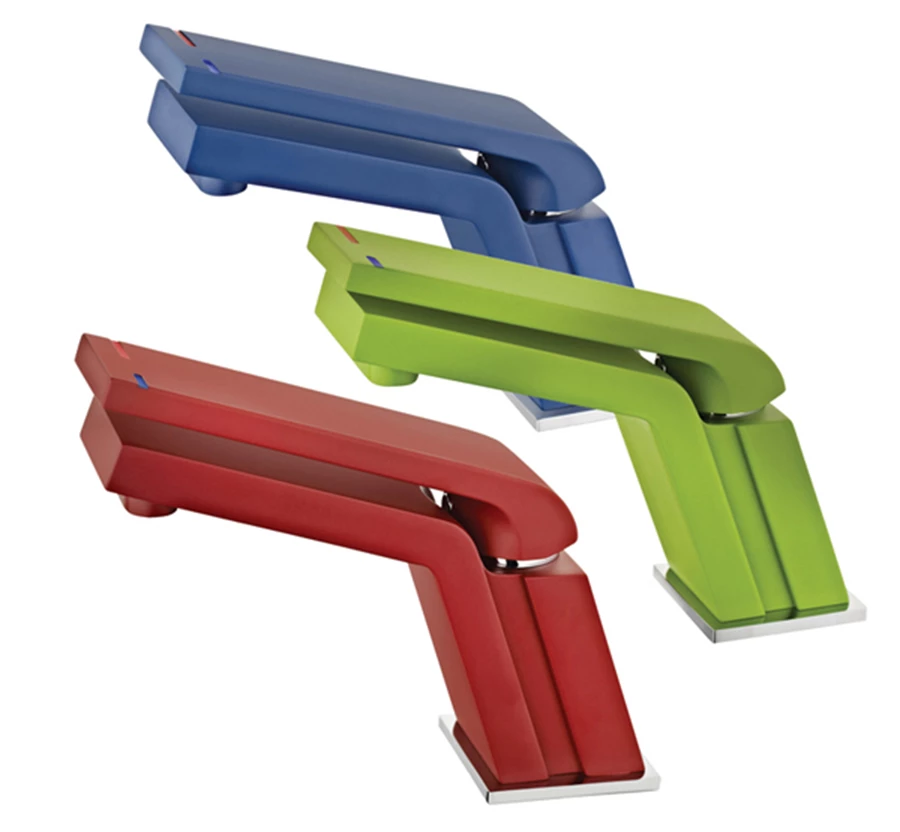 5	זוהרים בחושך. ברזים בעיצובה של שרה דה לה מטה, שעיצבה את אצטדיון הכדורגל החדש במדריד | TEKA.