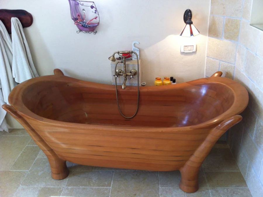 ועל זה נאמר - כחומר ביד היוצר - יחידת אמבט פרי סטנדינג עשויה עץ | נועם זמיר – אתגרים בעץ