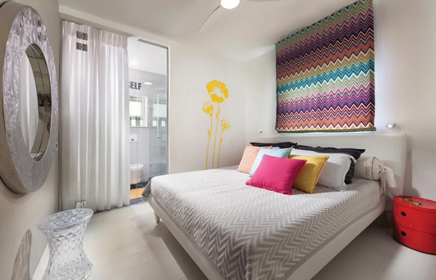 פרקט, פריטי נוי ונגיעות צבע כמובן. ריצוף פרקט: