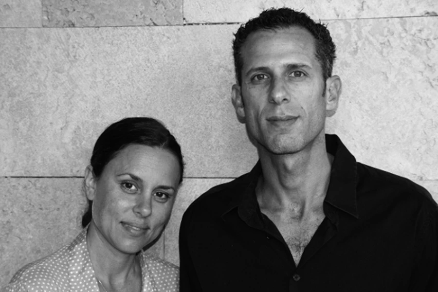 שני חלקים של השלם