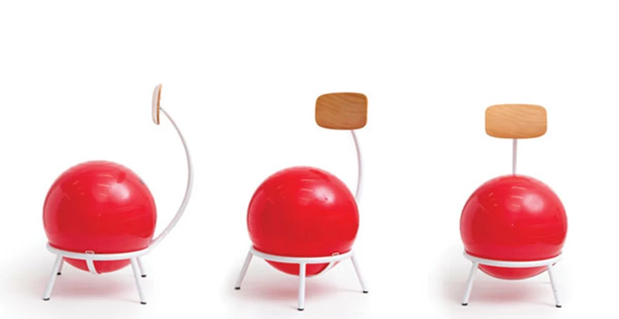 הכיסאות שעיצב בן שטרית בנוסח