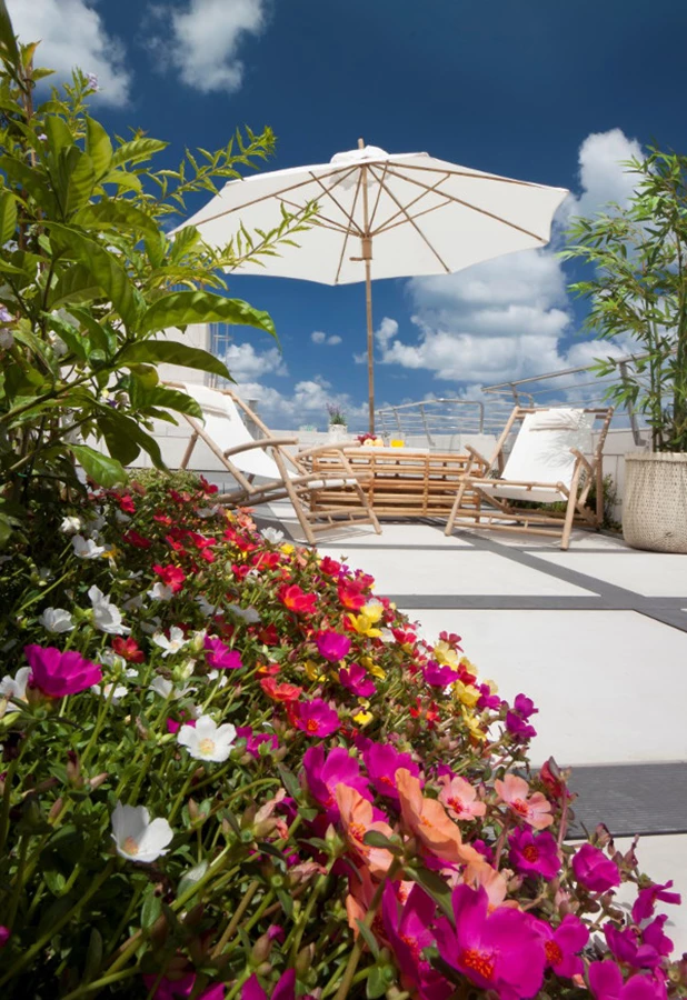 אבזור-דירת גג בתל-אביב