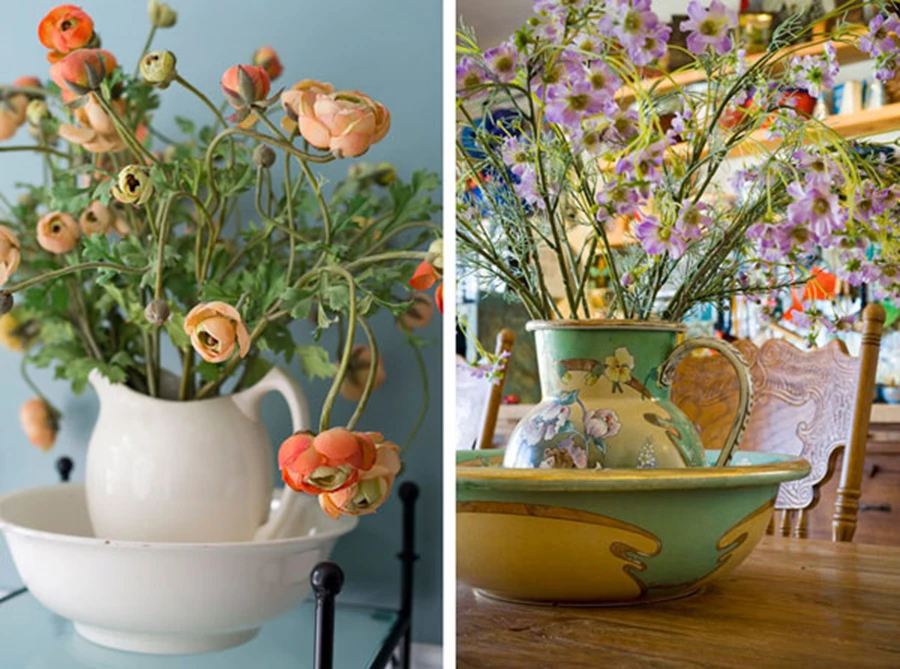 מימין: כד וקערה מונחים על שולחן האוכל | כד וקערה הוא צמד מוכר מאוד לכל שוחר עתיקות. בעבר היוה הצמד, ערכת רחצה והיום משמש כפררט דקורטיבי אפוף סגנון ואווירה | צילום- יונתן בלום