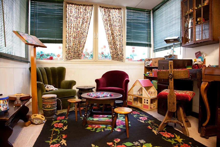 שילוב פריטים עתיקים בקליניקה של מרפאה בעיסוק לגיל הרך | צילום יונתן בלום