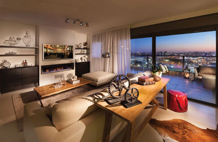 הסלון לעת ערב: תחושה ניו יורקית משהו בלב פתח תקווה.