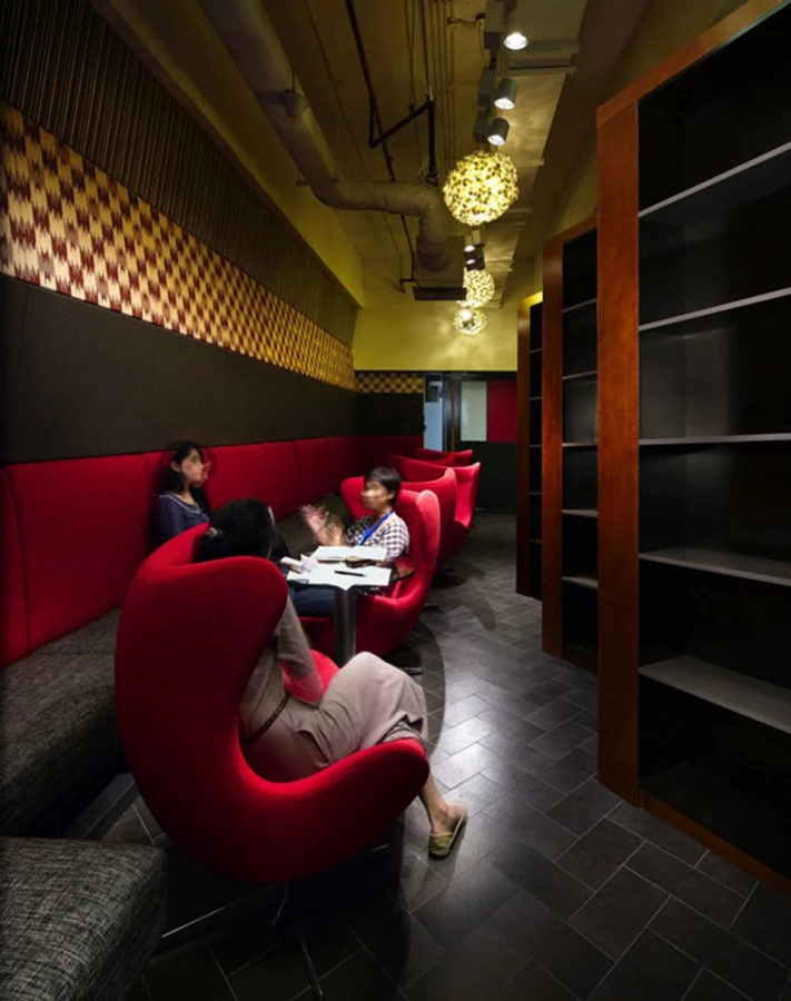 מגרש משחקים למבוגרים