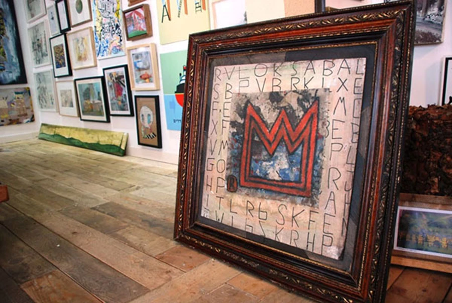 "גלריה פחות מאלף"