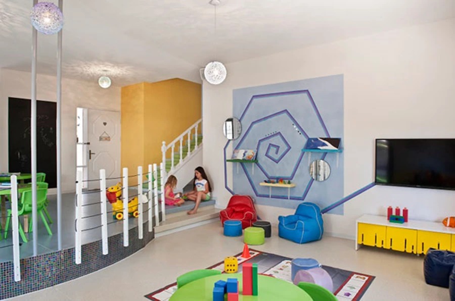 מניפת צבעים רכה, עיצוב: יונית לאונר, צילום: עודד סמדר